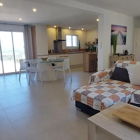 Iris 4 Etoiles - Climatisation - Piscine -axelle Loc'appart בית נופש
